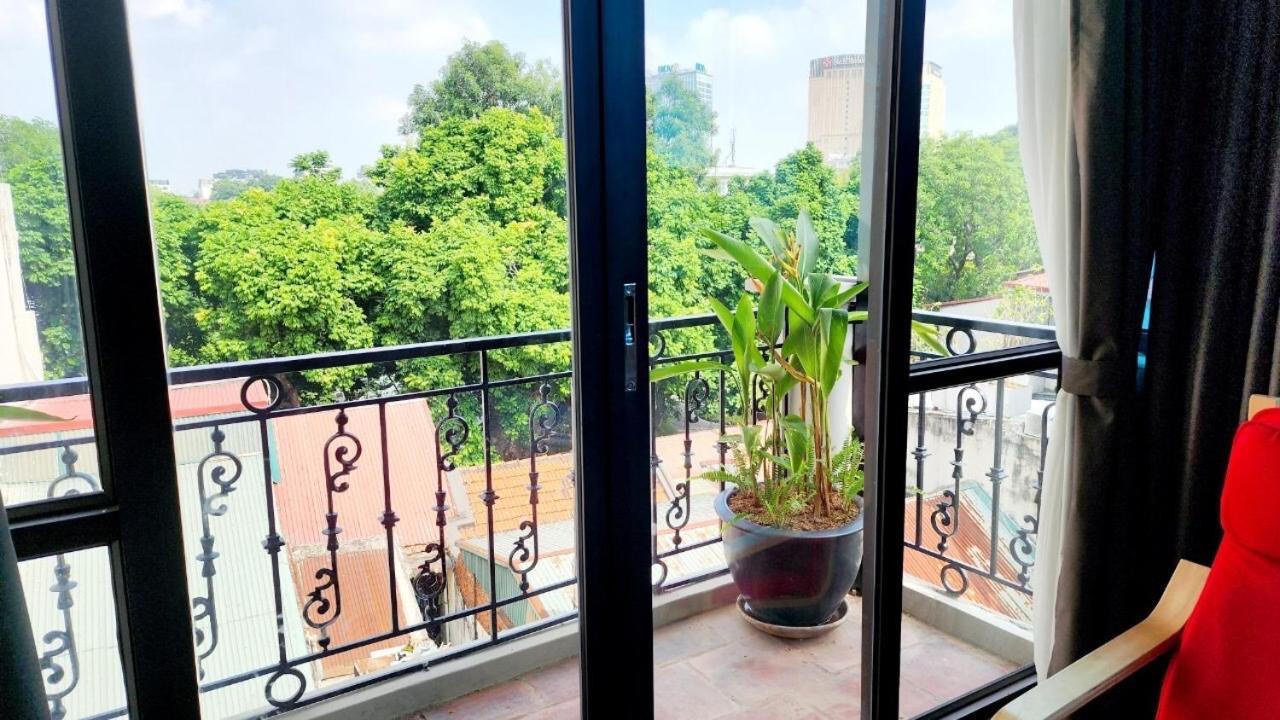 T Home Balcony Homestay Hanoi Oda fotoğraf